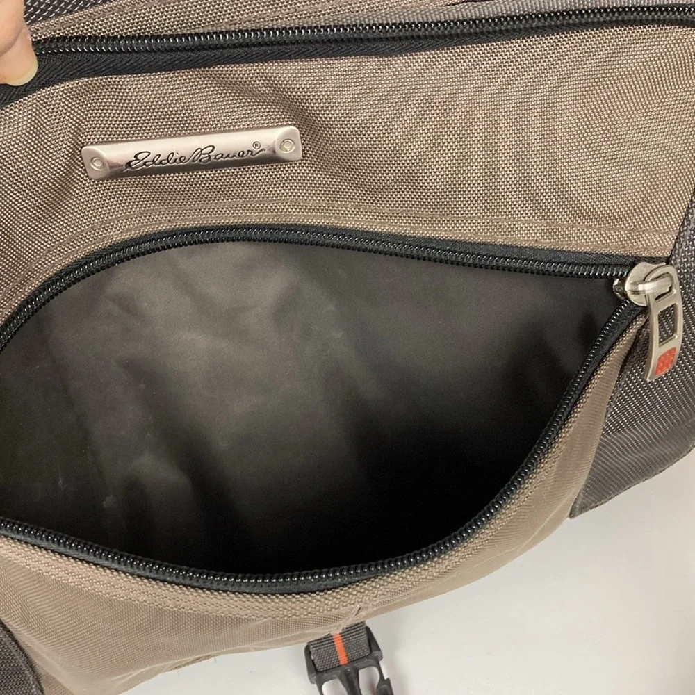 Eddie Bauer Messenger Commuter Travel Bag